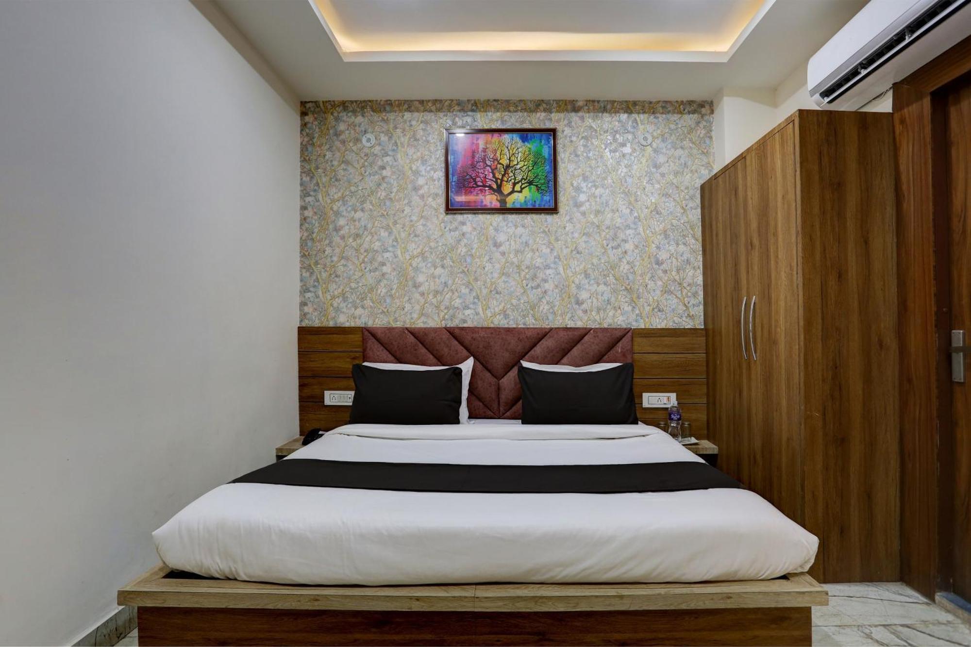 Hotel Collection O Jairaj Alwar Zewnętrze zdjęcie