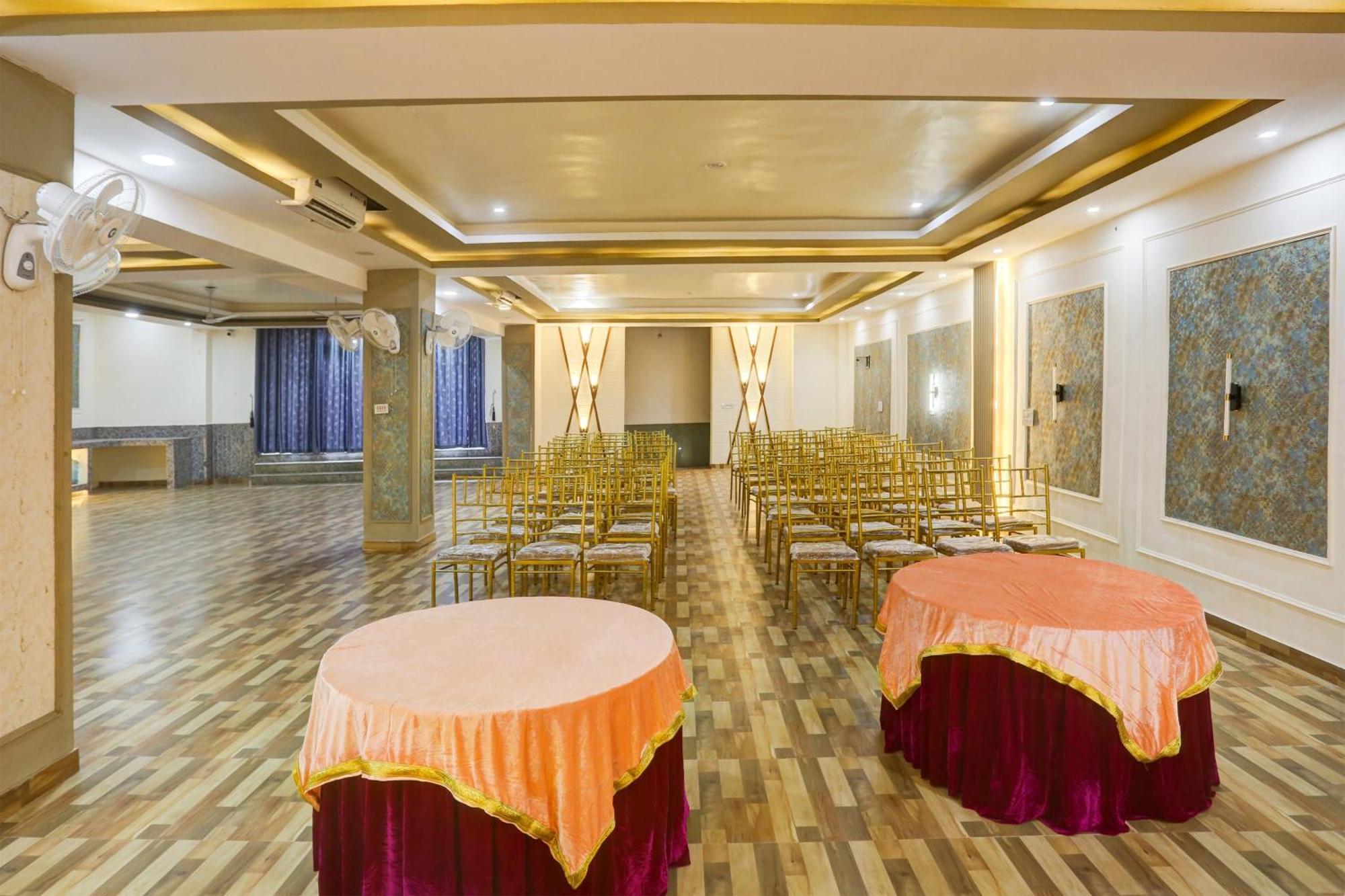 Hotel Collection O Jairaj Alwar Zewnętrze zdjęcie