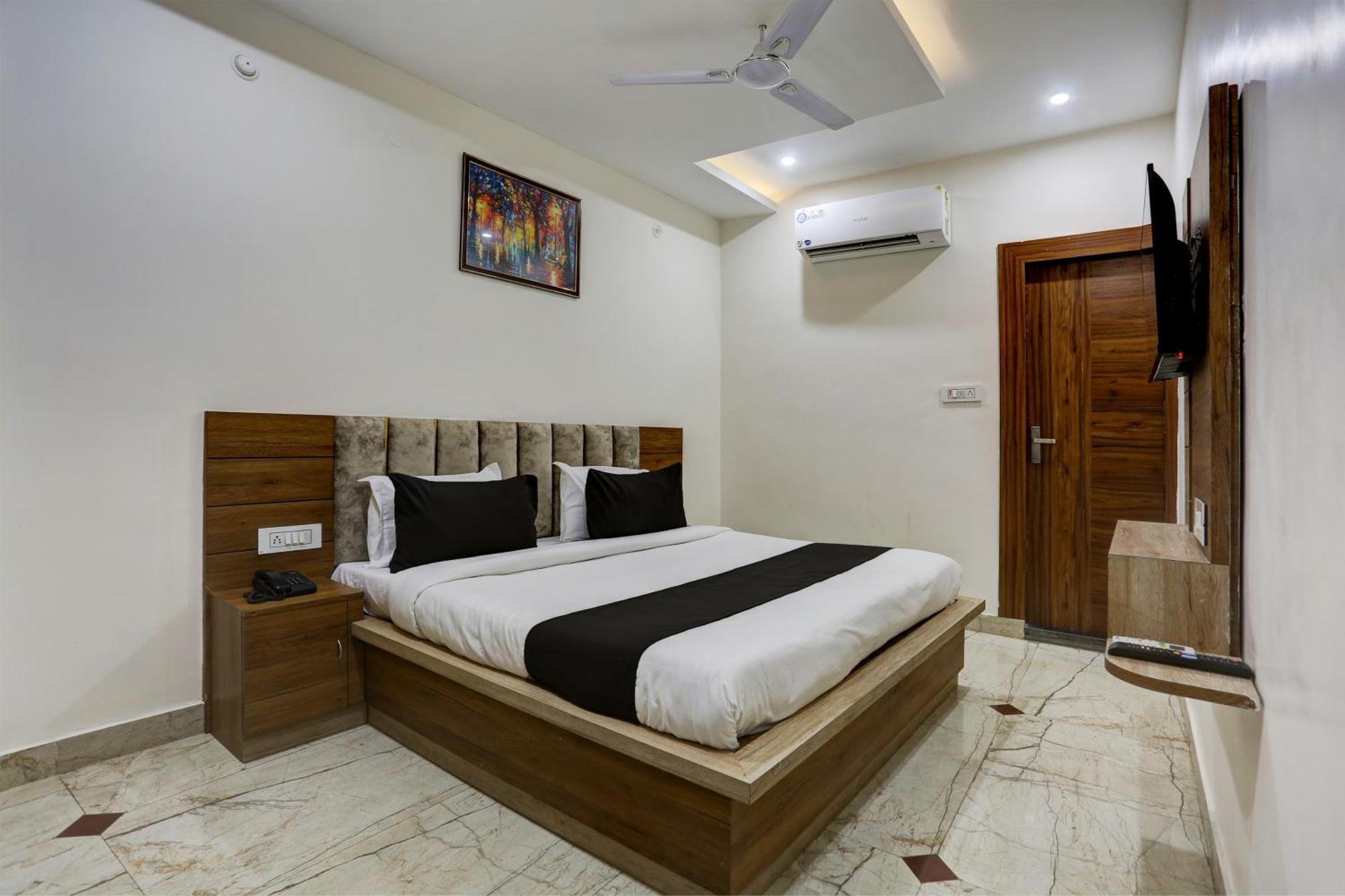 Hotel Collection O Jairaj Alwar Zewnętrze zdjęcie
